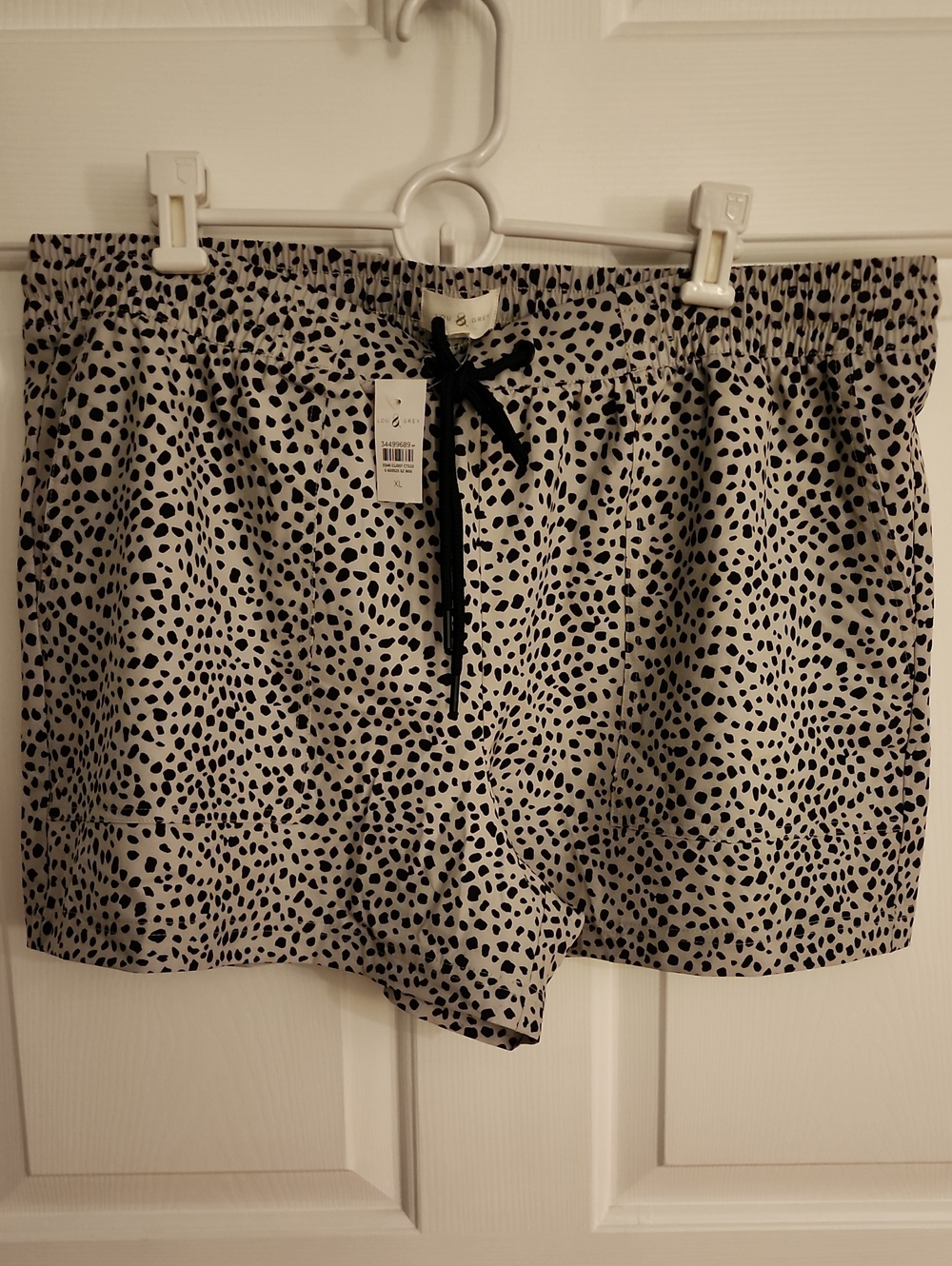 Lou & Grey Gray and Black Leopard Print Athletic Shorts